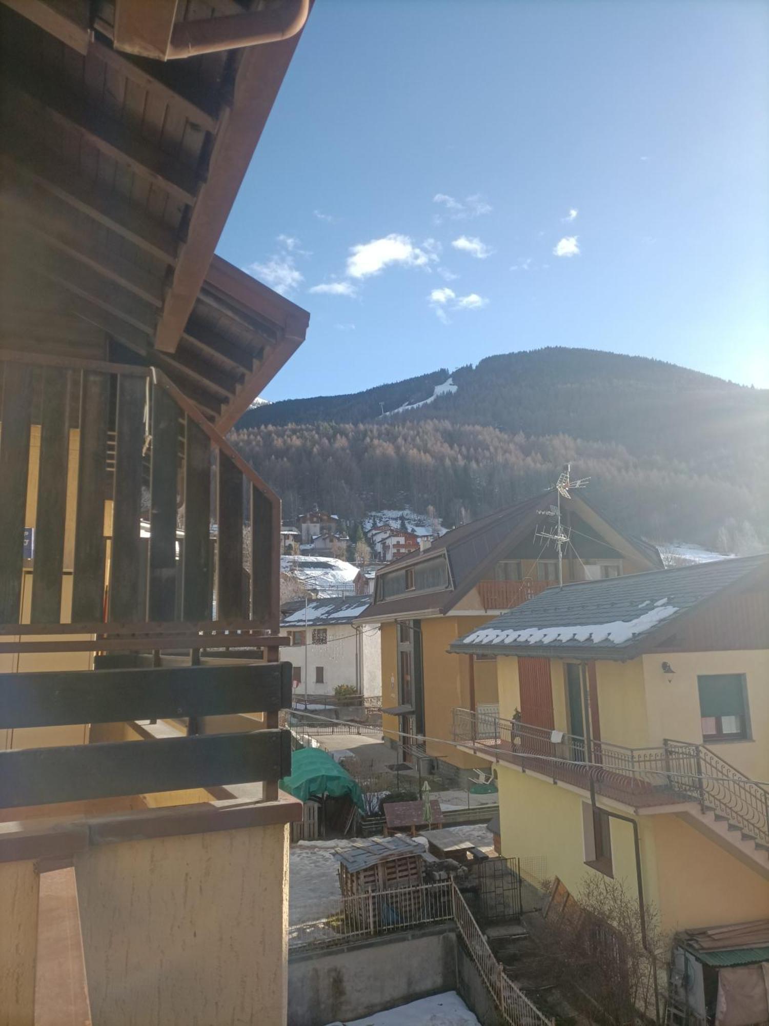 Ak House Leilighet Aprica Eksteriør bilde